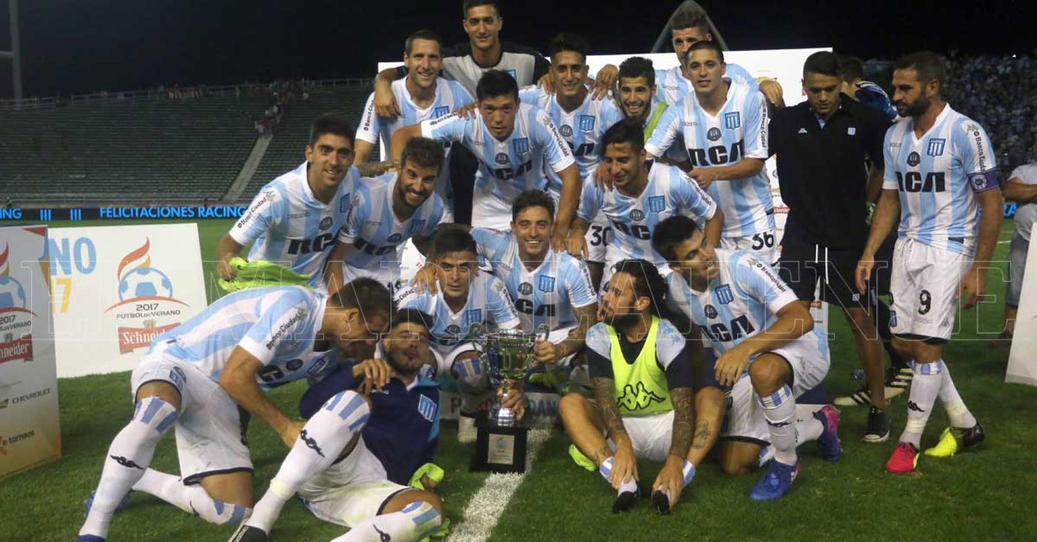 Racing se impuso en los penales y se quedó otra vez con el clásico