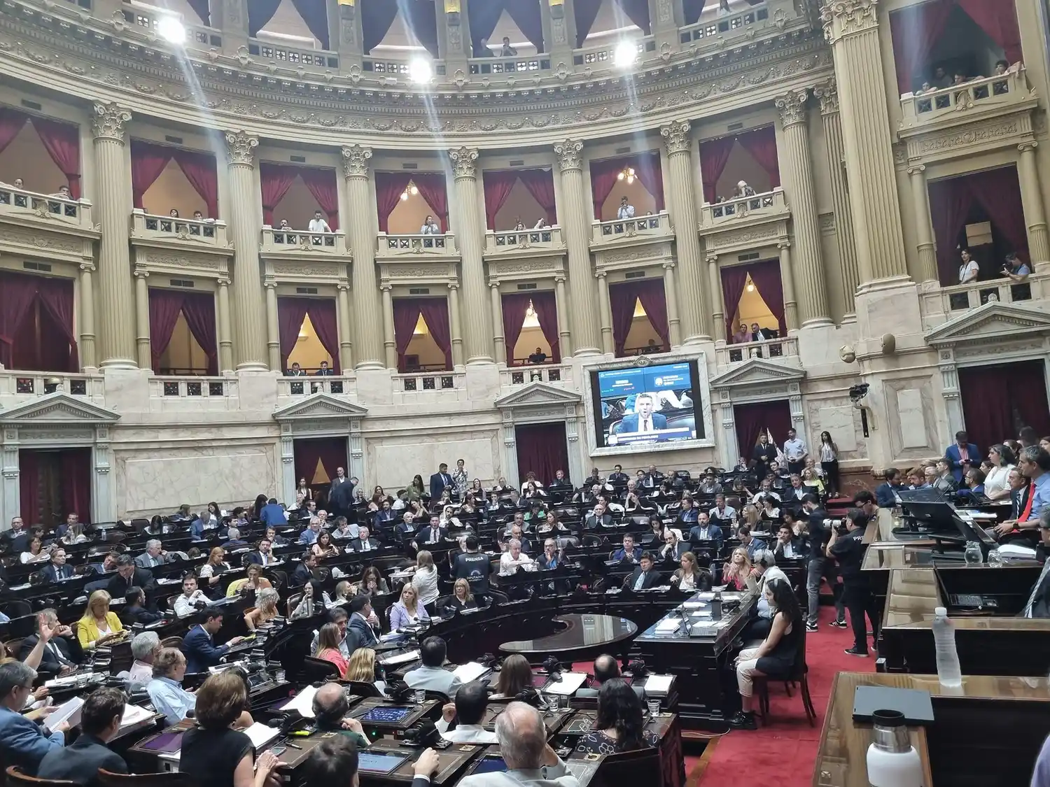 Ley Ómnibus: cómo votaron los diputados entrerrianos