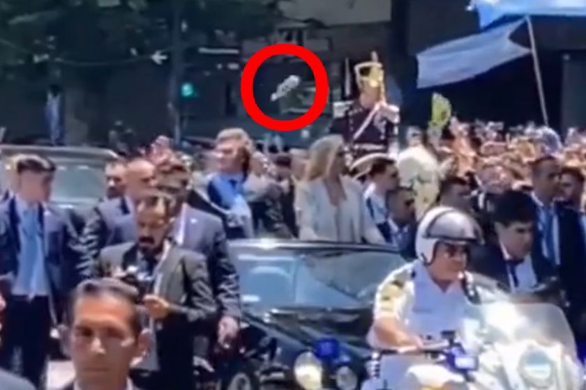 Procesaron con prisión preventiva al militante que le tiró la botella a Milei el día de la asunción