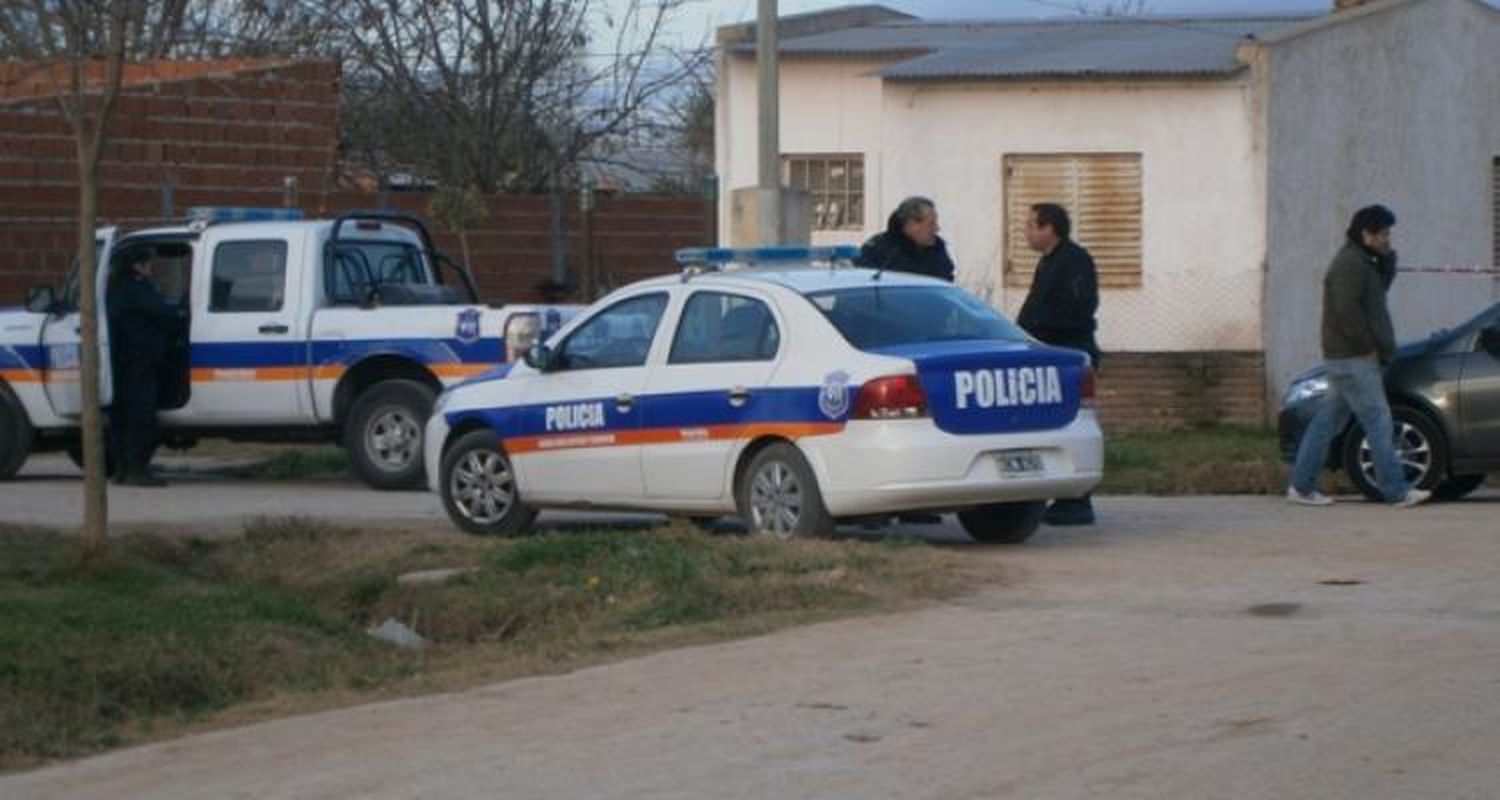 El padre del menor apuñalado atacó con disparos de arma de fuego al agresor de su hijo
