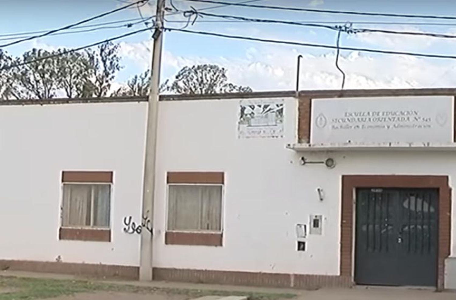 Detienen a un preceptor, acusado de abusar de las alumnas de la escuela