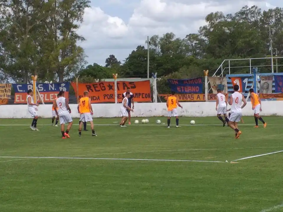 Clubes de Pergamino le piden al intendente retomar los partidos de fútbol