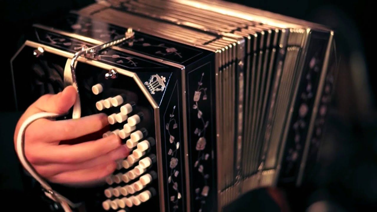 Convocan a cantantes de tango para la apertura del ciclo Concierto de Sábado