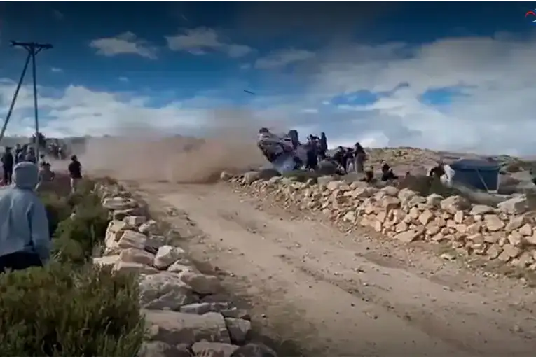 Murió un joven espectador en el Rally Sudamericano y suspendieron la competencia en Mina Clavero