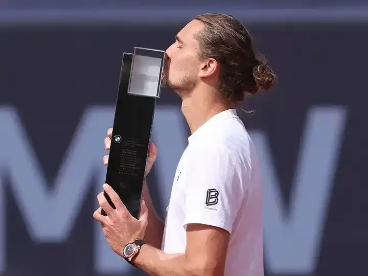 Zverev se impuso a Shelton en la final del ATP 500 de Barcelona.Foto:ATP Tour.