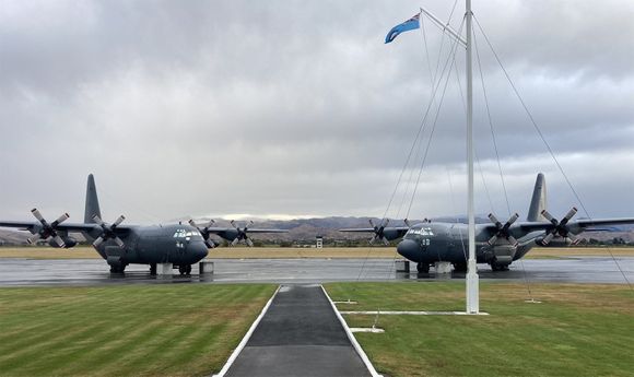 Coulson Aviation adquiere cuatro Hercules para convertirlos en aviones contraincendios