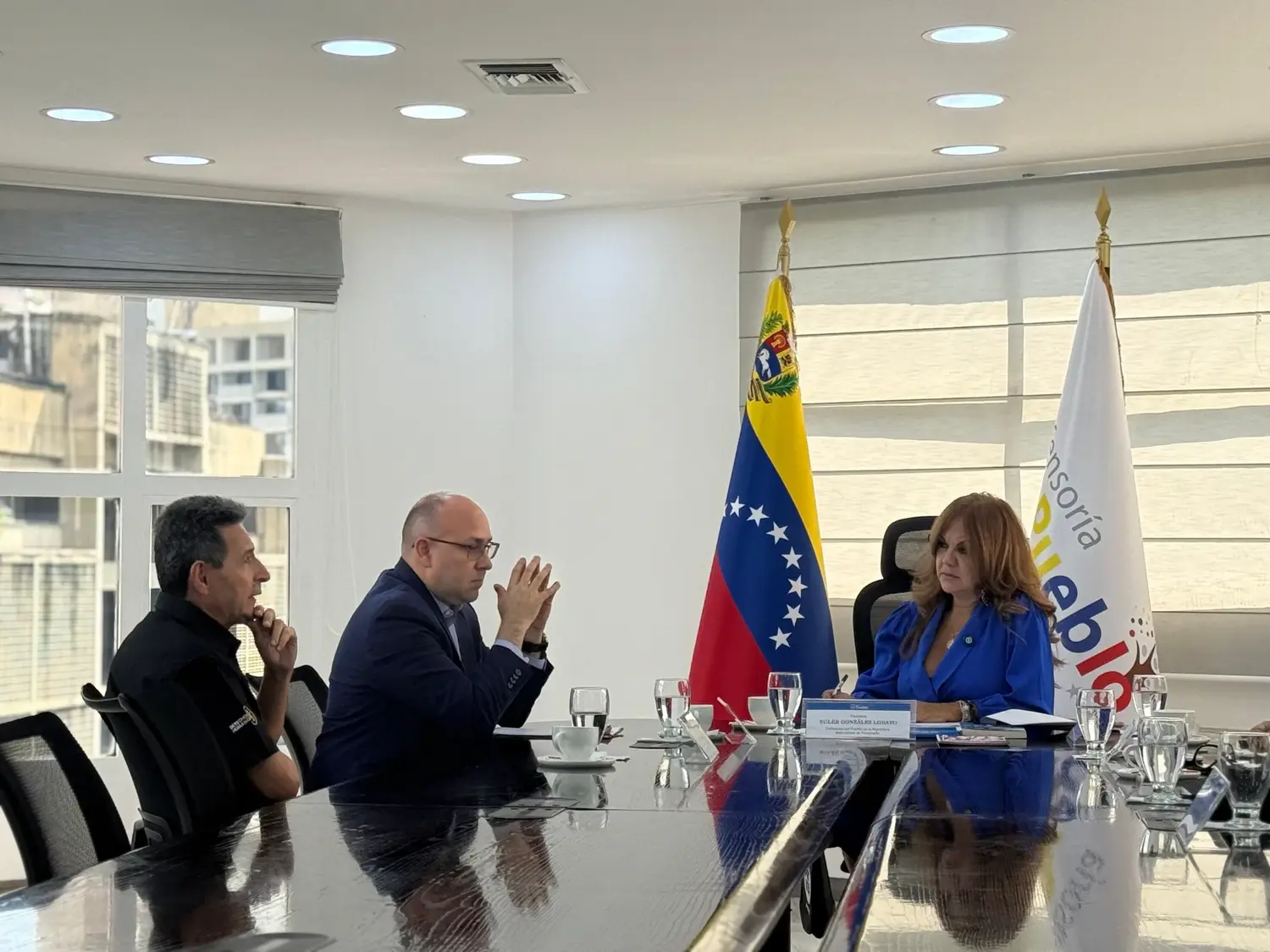Defensora del Pueblo se compromete con ONG en promover el respeto a los DD.HH