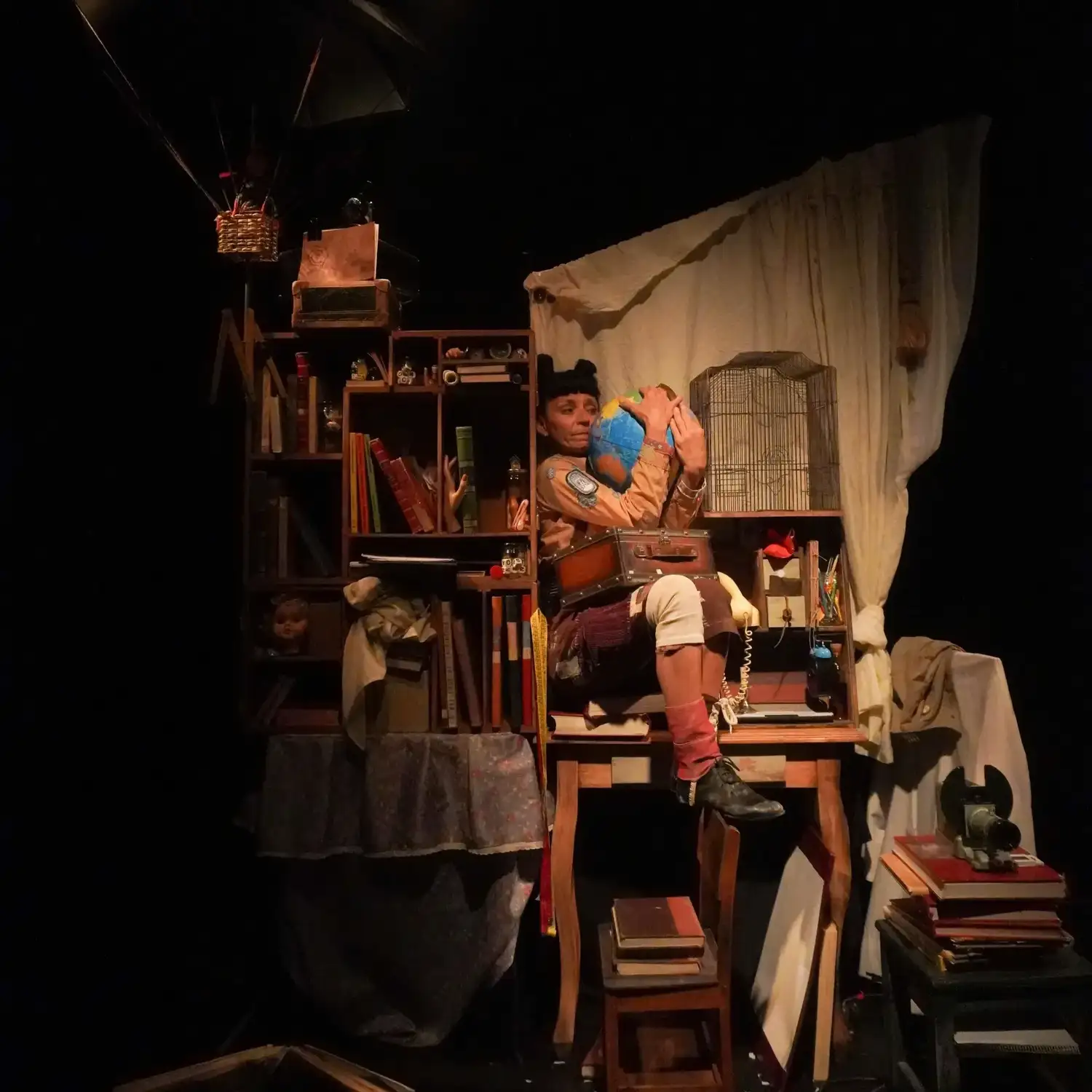Noche de teatro en Liebre de Marzo: se presenta “LAS SOÑADORAS, otra historia de la ciencia”