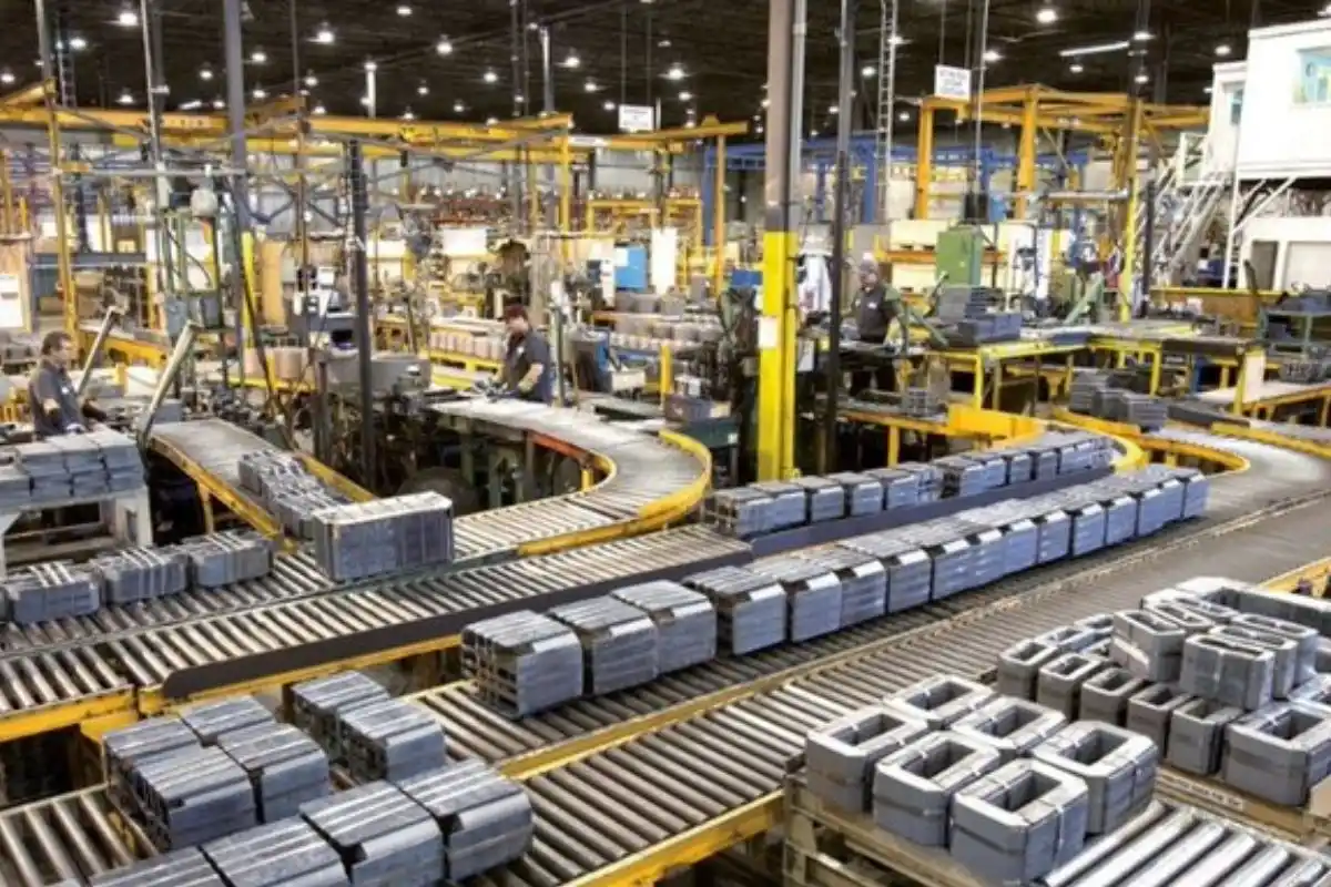 La metalmecánica prolongó su retroceso interanual por los últimos diecisiete meses.