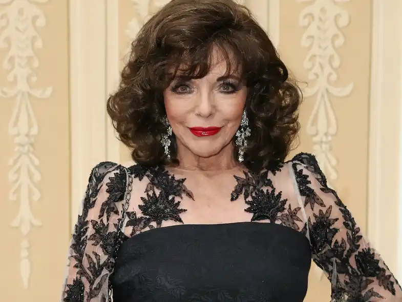 Joan Collins sobrevive a un incendio en su casa