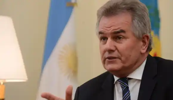 Gay, diputado electo por La Libertad Avanza, dijo que ve "groggy" al gobierno pero no quiere que le vaya mal