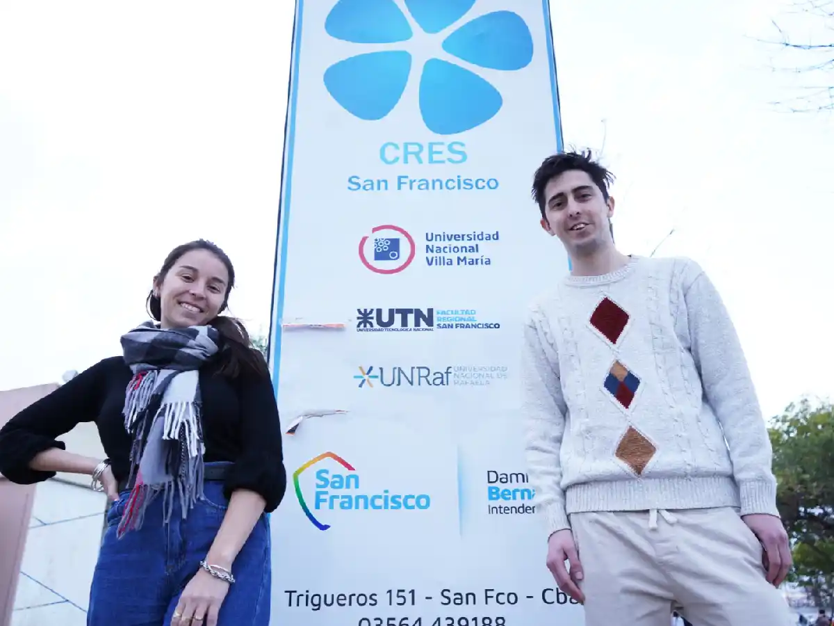 Comunidad universitaria y orgullo de una familia 