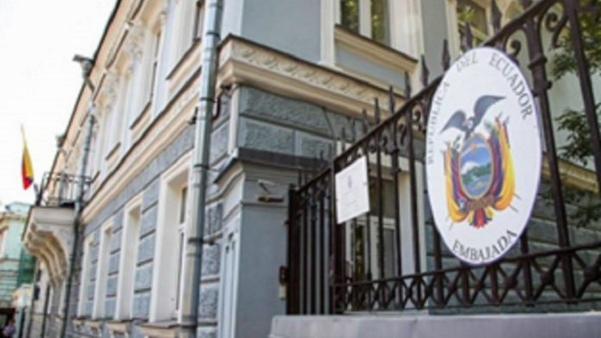 ECUADOR CIERRA CONSULADO en Venezuela: servicios seguirán solo por vía telemática
