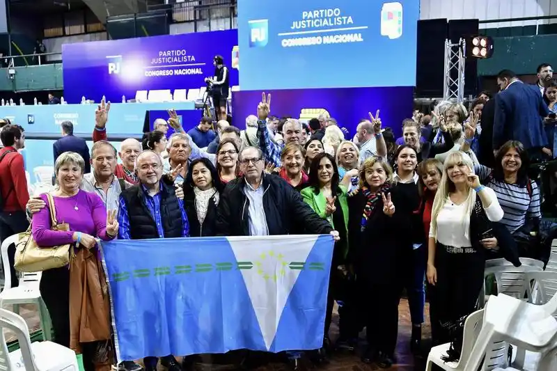 Destacaron la figura de Insfrán
al frente del Congreso del PJ