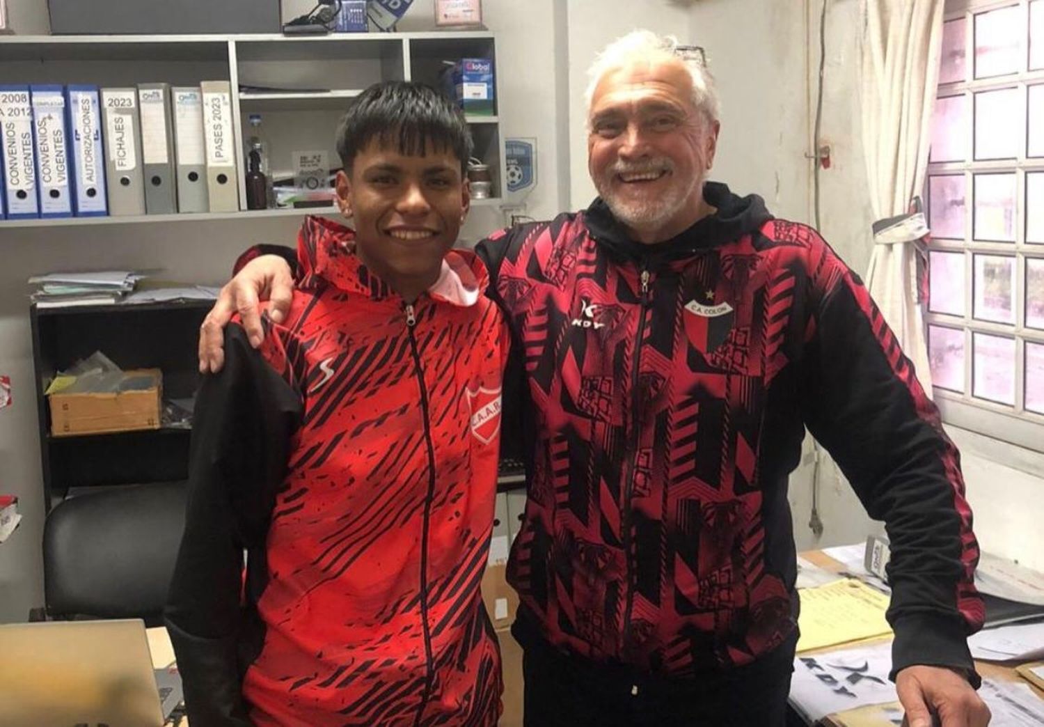 Benjamín Fabatia ya entrena con las divisiones inferiores de Colón