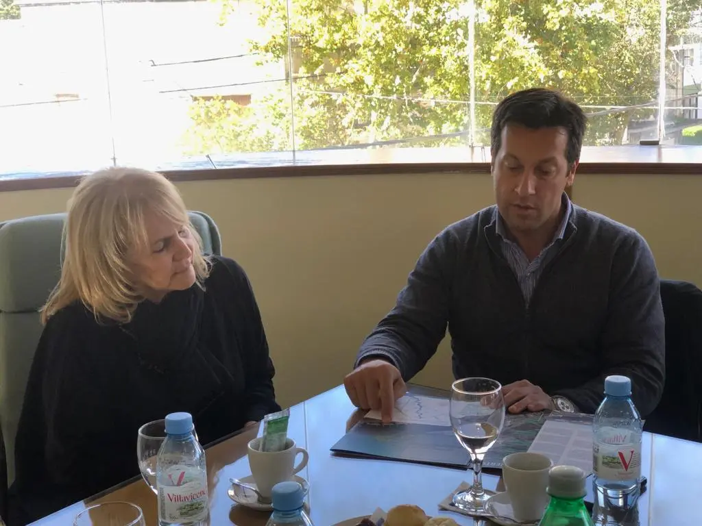 Rojas con autoridades del Colegio de Abogados