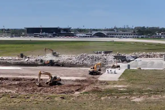 Avanza la obra de ampliación de la pista del Aeropuerto Internacional Rosario