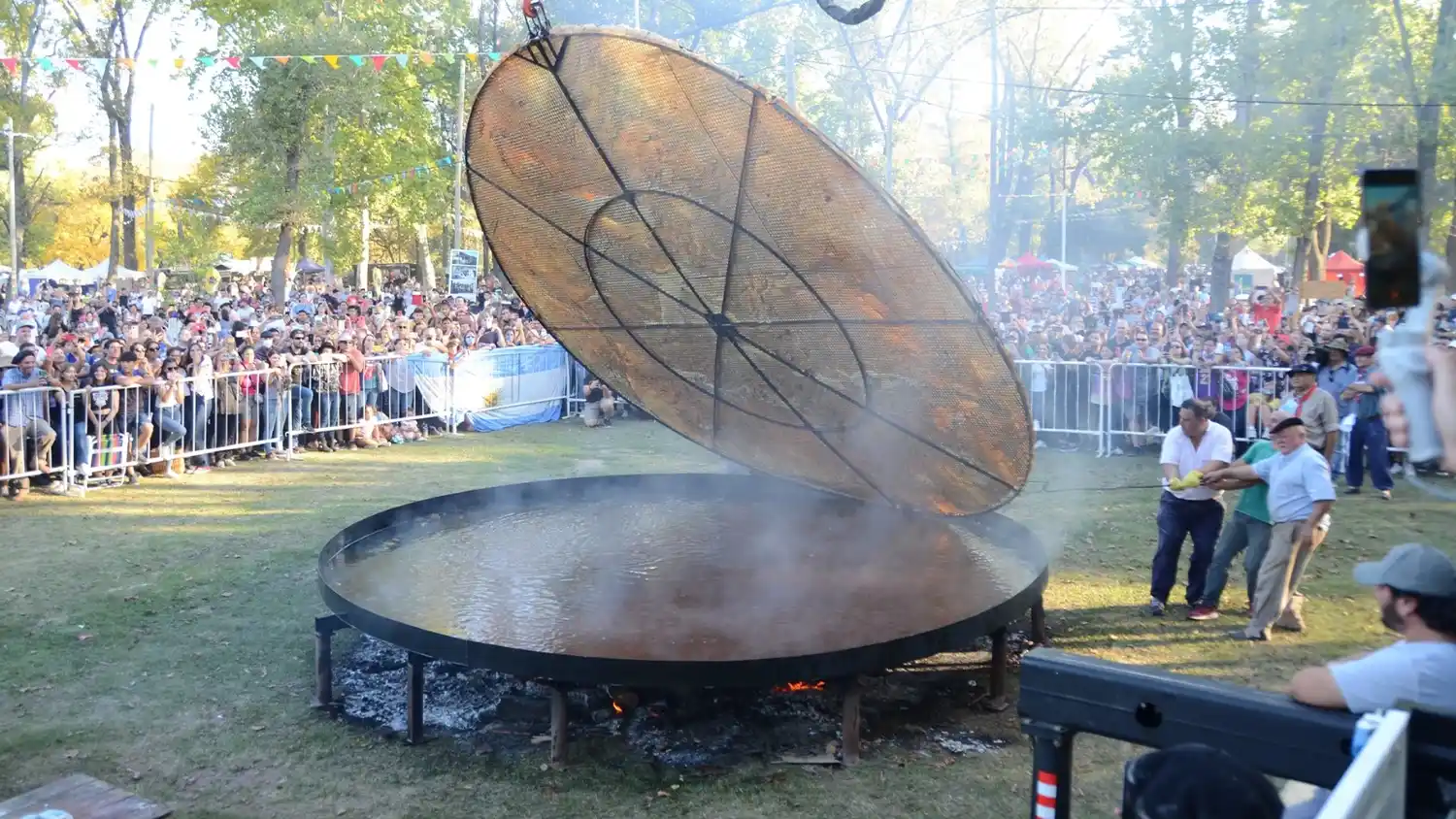 En Mercedes, se destaca la Fiesta Nacional de la Torta Frita