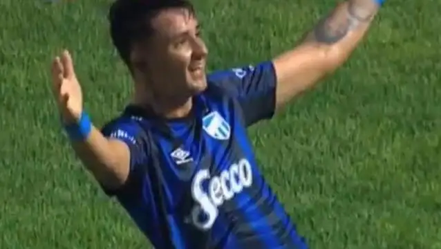 Zampedri ya empezó a mojar: mirá el gol que le hizo a Racing 