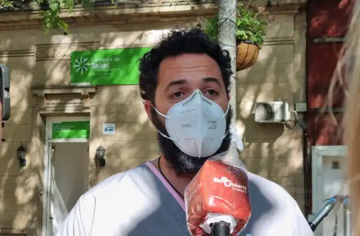 Pichioni: “Con el esquema de vacunación completo la enfermedad debería ser una infección leve”
