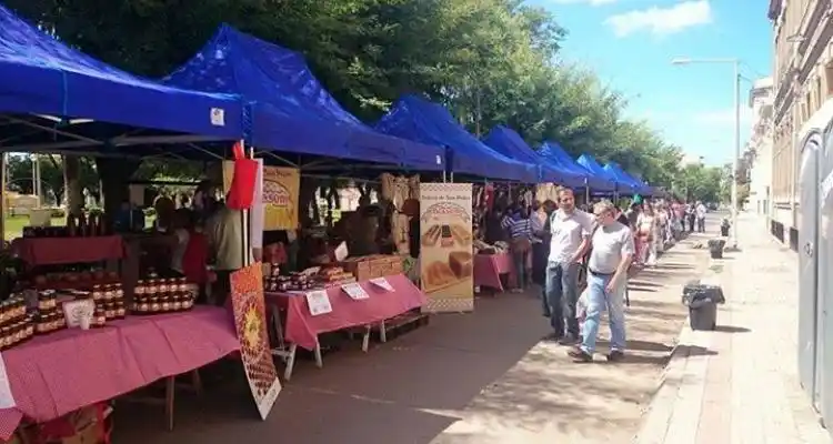 Este sábado, Frutos de la Tierra y el Río