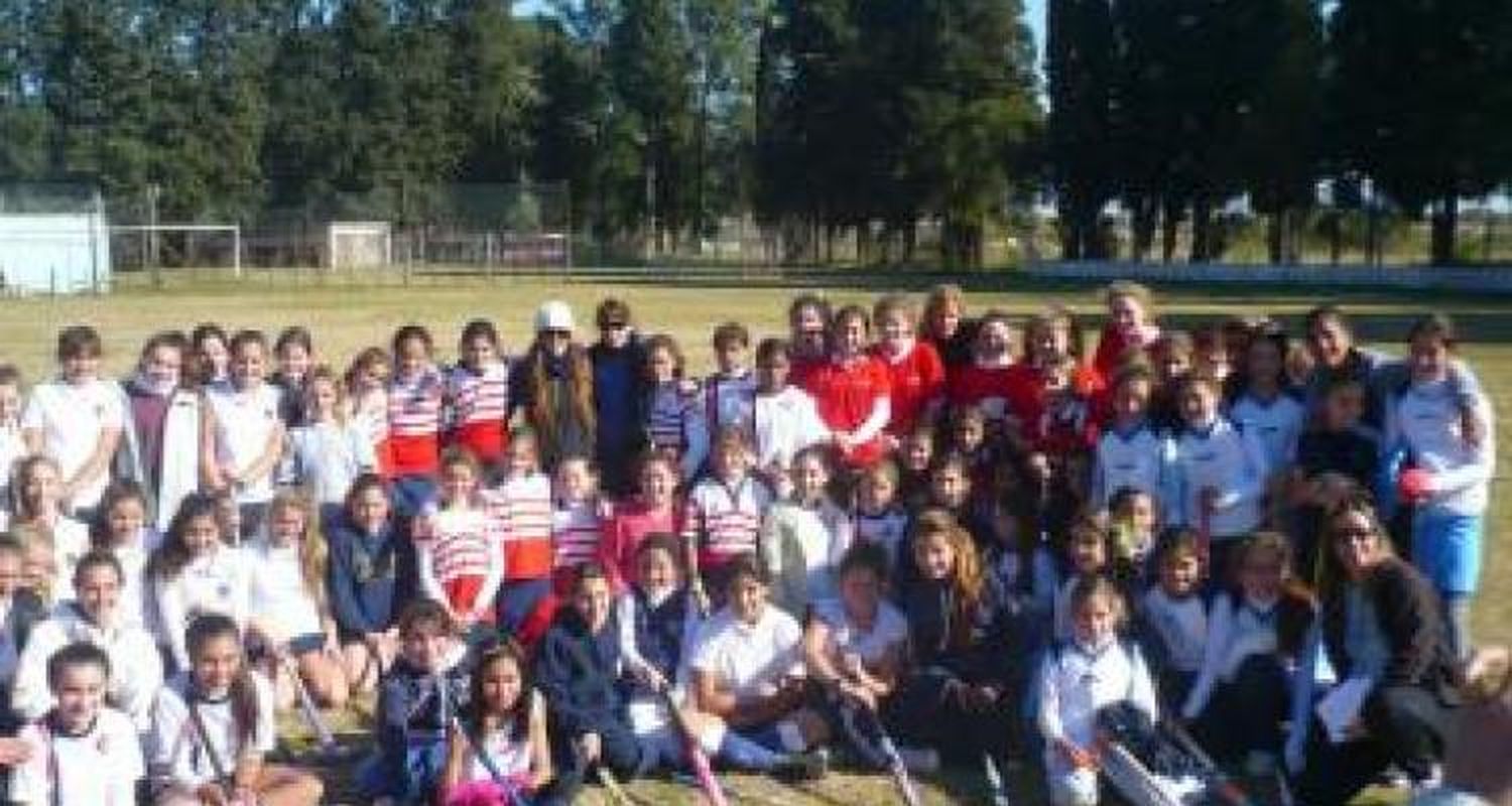 Sábado a puro hockey