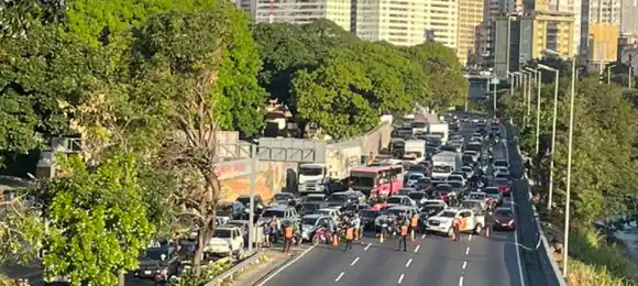 COLAPSO TOTAL deja concentración chavista la mañana de este #29Feb