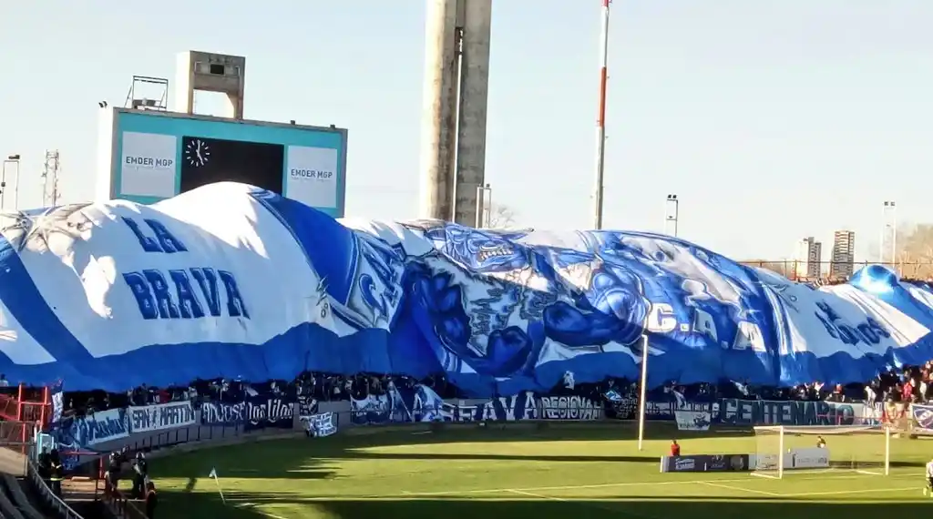 Alvarado vivió su fiesta en el Minella