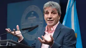 Polémica por la nueva tasa ambiental en Pilar: Caputo acusó al intendente de “irresponsable”