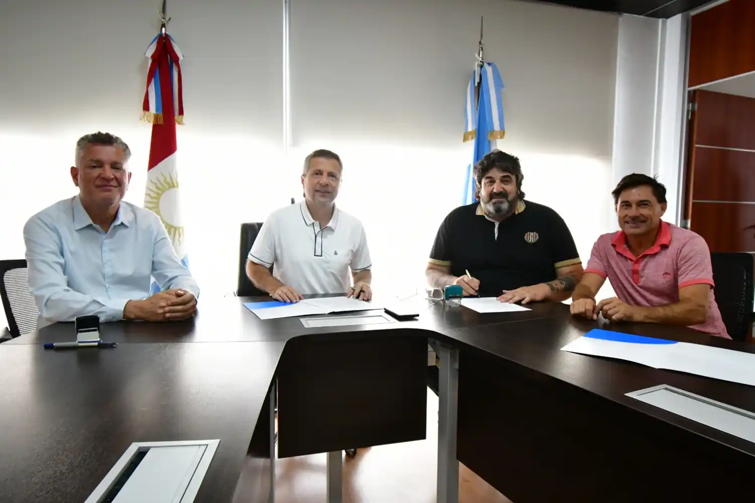 El municipio cedió el predio al club para ampliar sus actividades.