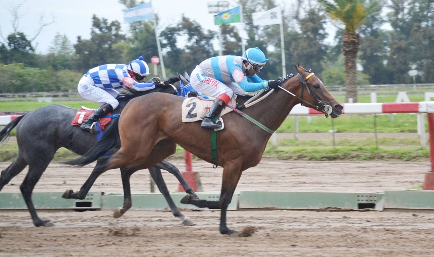 Triplete de jerarquía en Palermo