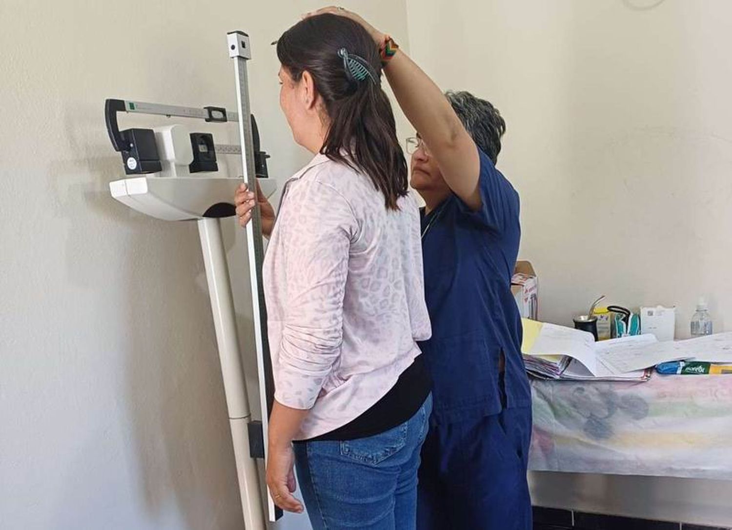 Brindan atenciones de salud en colonia Fermín Báez