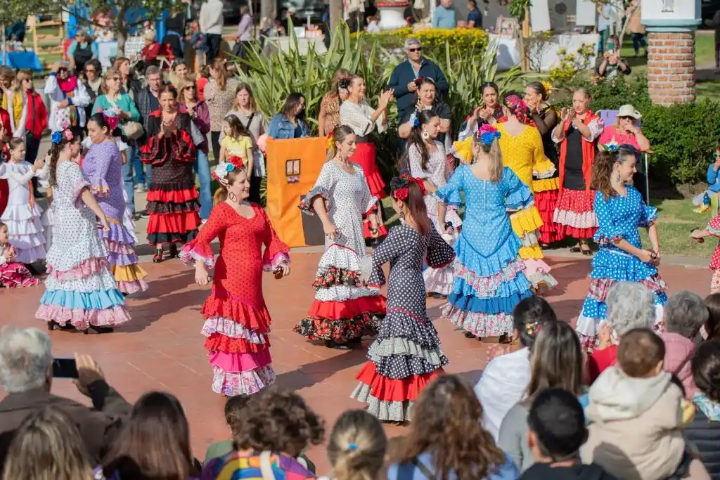 Una jornada para festejar en la Plaza España