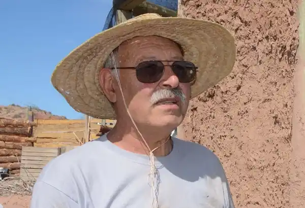 Charla sobre la construcción de casas de barro