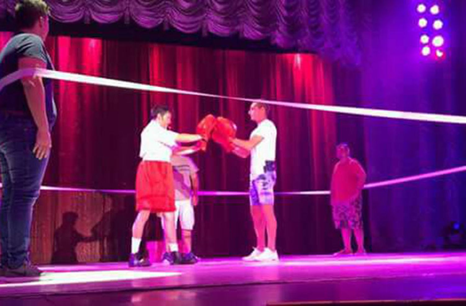 Marco Ruben y un divertido round de boxeo