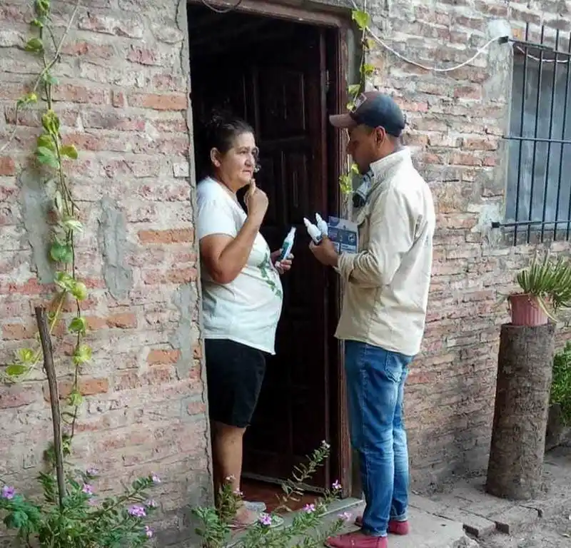 Reiteraron a la población seguir con
constancia la lucha contra el dengue