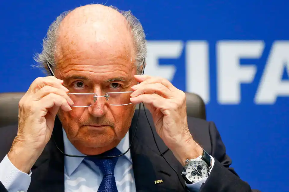 Blatter: "El Mundial Qatar 2022 se jugará entre noviembre y diciembre"