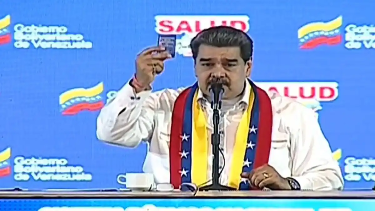 ¡ESTÁ VIVITO Y COLEANDO! Maduro alertó que el coronavirus no se ha ido, «sigue entre nosotros»