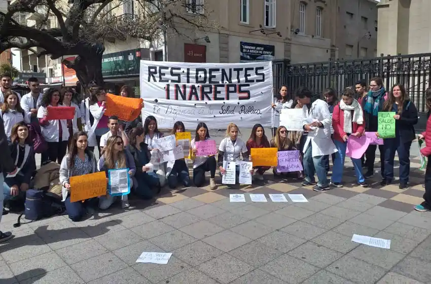 Inareps: "Seguimos sin cobrar los haberes desde junio"