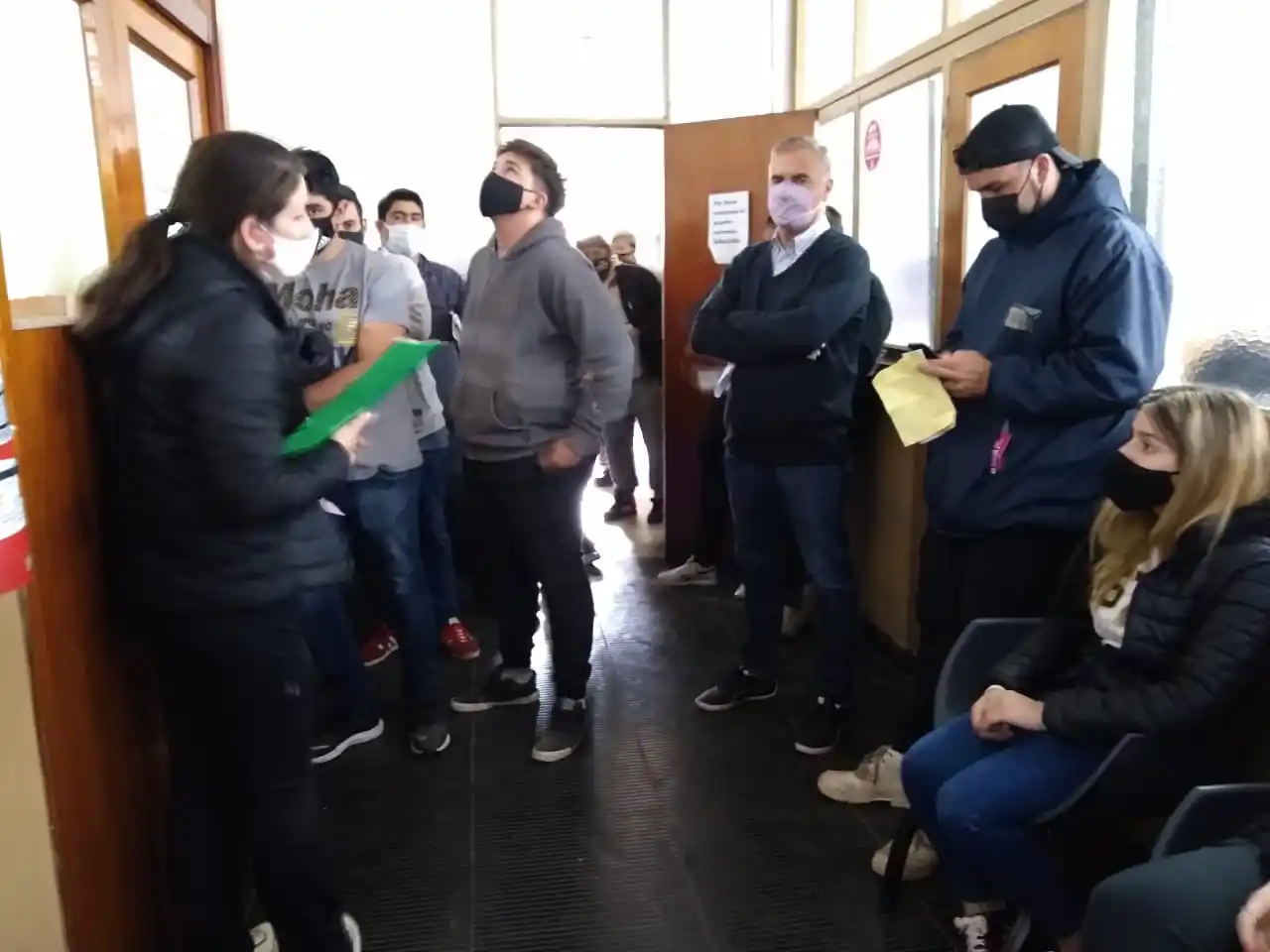 Cola, demoras y multas de más de $ 20 mil  en el Tribunal de Faltas tras el operativo de Seguridad Vial