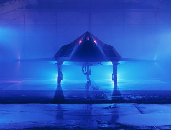 A 40 años del primer vuelo del F-117 Nighthawk, el primer avión stealth operacional