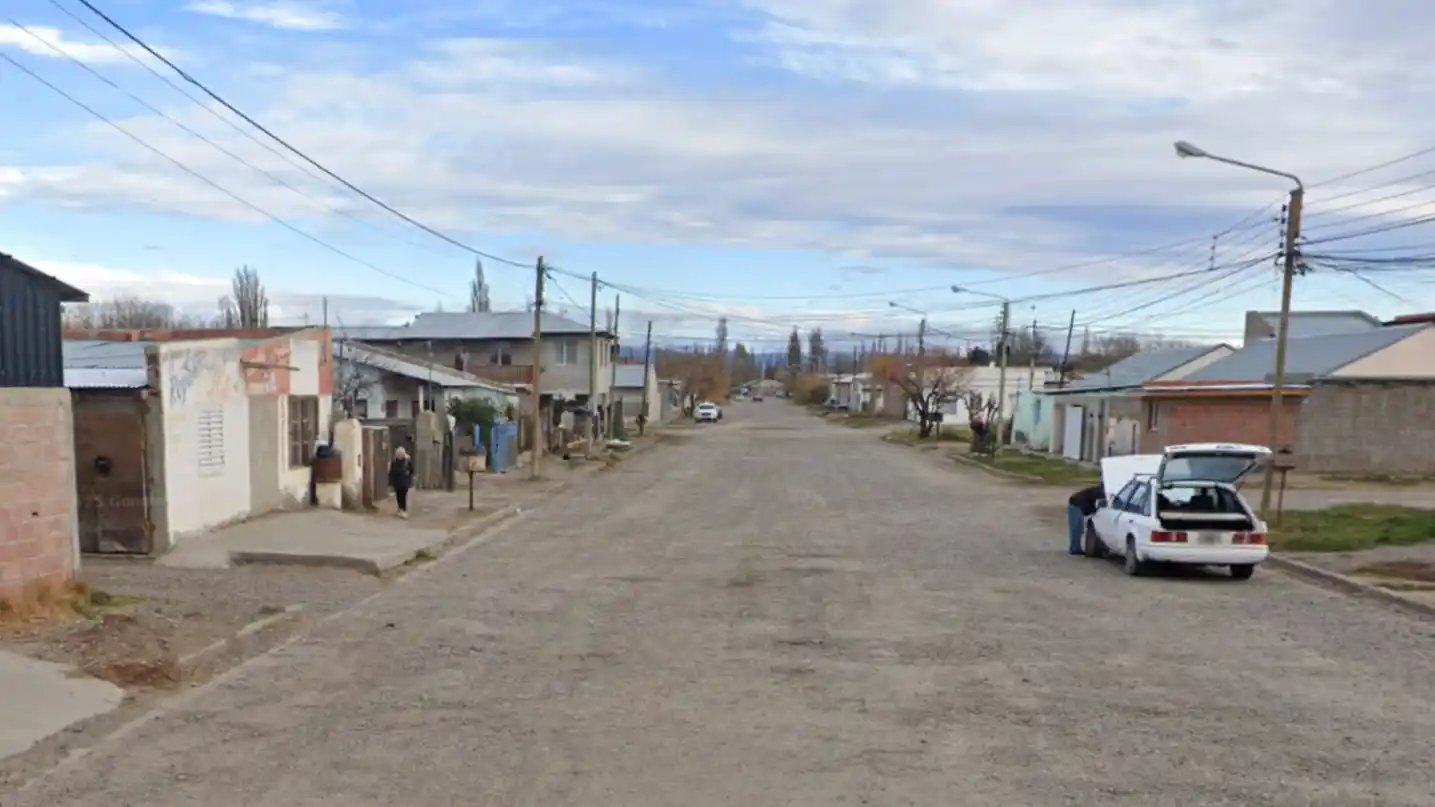 Un niño intentó defender a su madre y terminó siendo brutalmente golpeado por su padre