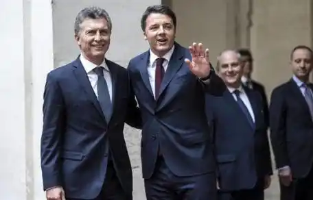 Renzi felicitó a Mauricio Macri por sus avances con los holdouts
