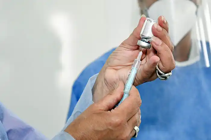 Para la dosis antigripal de PAMI, este año habrá que realizar una preinscripción
