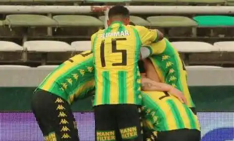 En casa, Aldosivi mostró los dientes