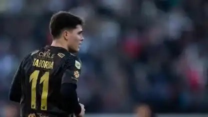 El Platense de "Vicente" no pudo con River