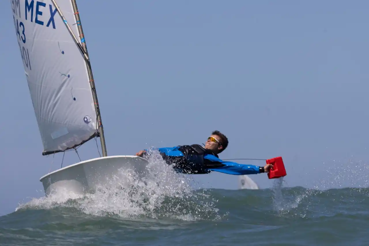 Espectacular inicio del Sudamericano de Optimist