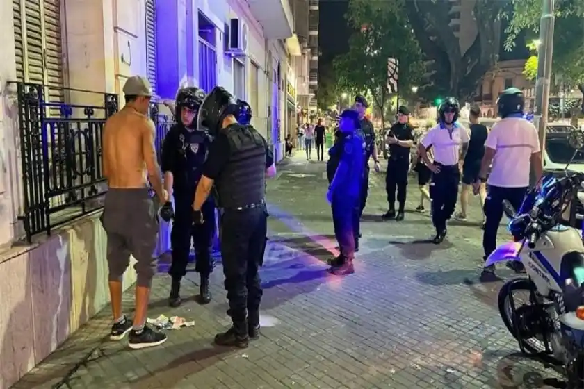 Detuvieron a 17 cuidacoches en la previa al recital de La Renga
