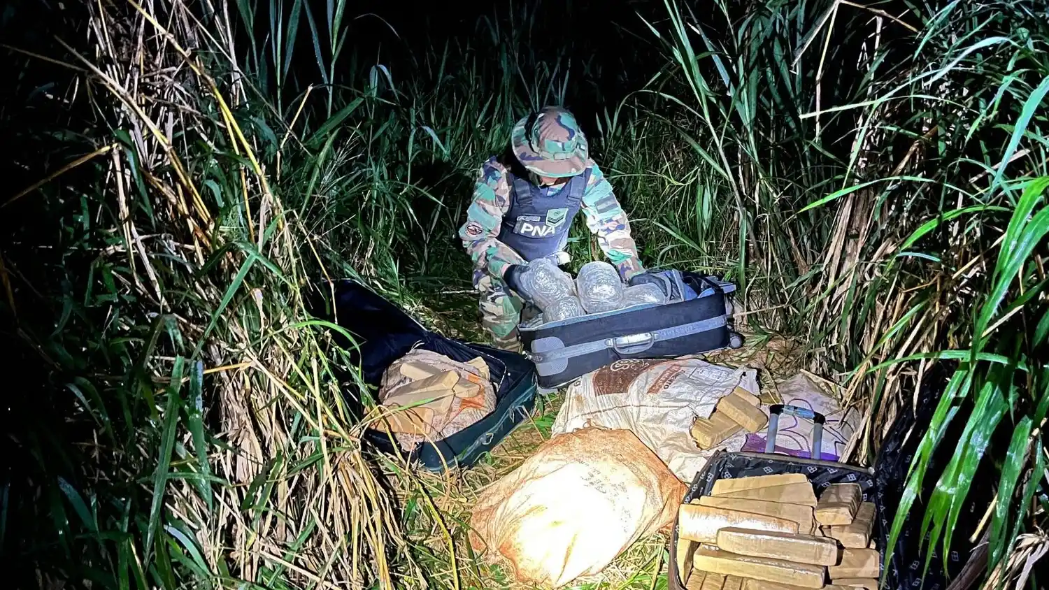 Prefectura frustró el ingreso de más de 330 kilos de droga en Misiones