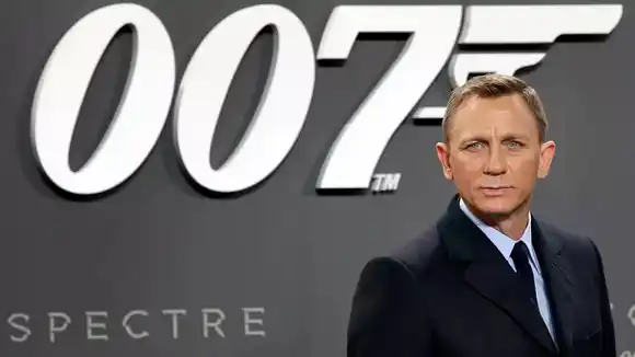 Condenan a un británico que quiso espiar para Rusia inspirado en James Bond